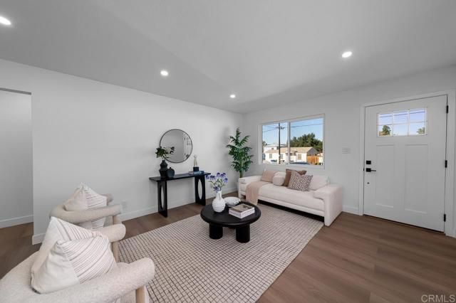 12721 Julian Avenue, Lakeside, CA 92040