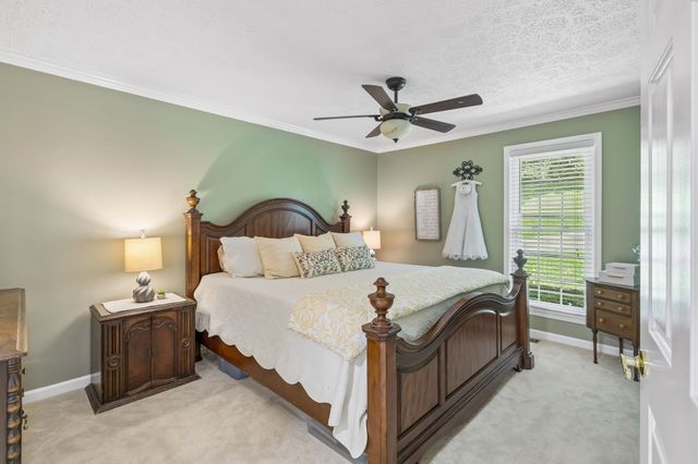 8346 Merrymount Dr, Nashville, TN 37221