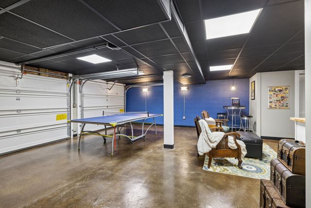 8346 Merrymount Dr, Nashville, TN 37221