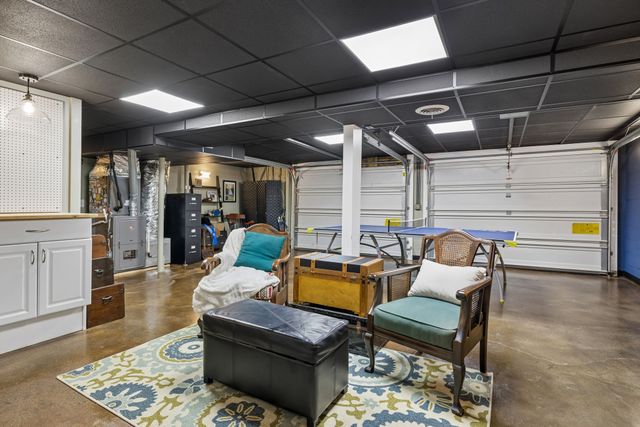 8346 Merrymount Dr, Nashville, TN 37221