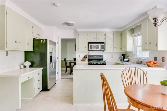 7512 Lantern Ridge Ct, Chesterfield, VA 23832