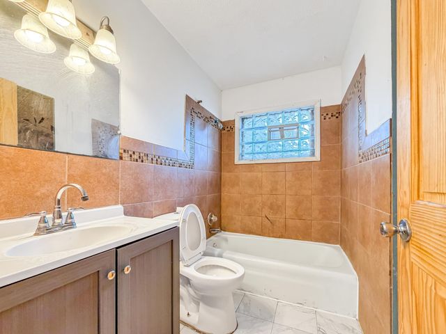 423 Lafond Avenue, Saint Paul, MN 55103