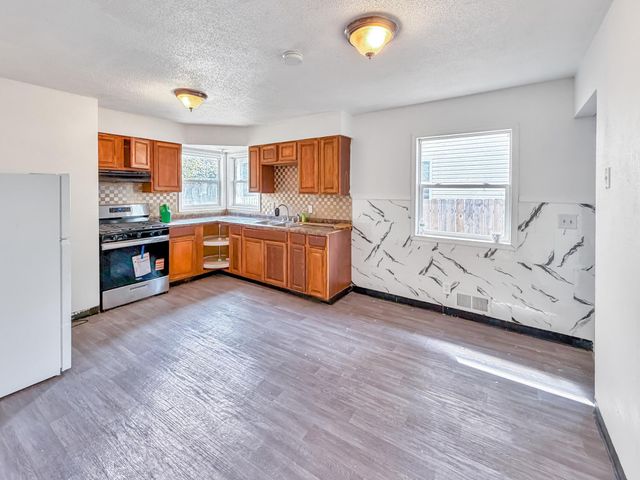 423 Lafond Avenue, Saint Paul, MN 55103