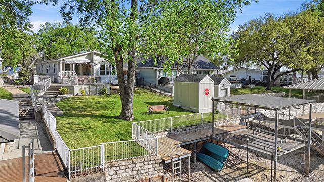 1105 E Lake Drive, Weatherford, TX 76087