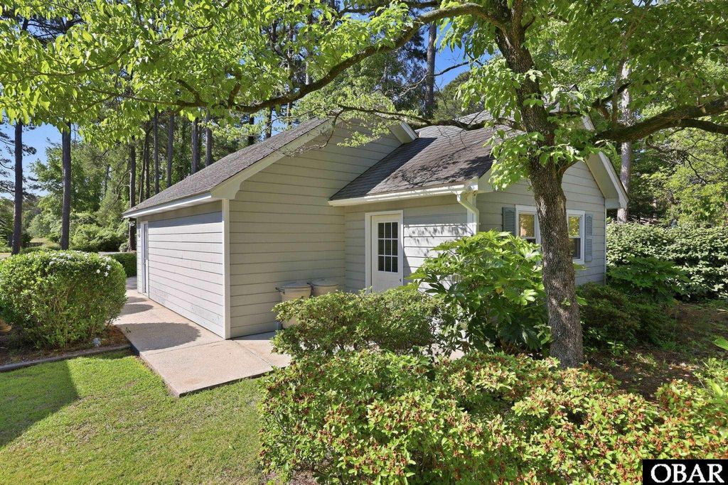Image 9 of property listing at 125 Gareth Circle Lot 47, Manteo, NC 27954