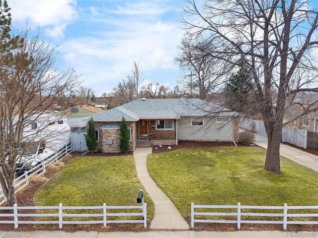 6424 W Center Ave, Lakewood, CO 80226