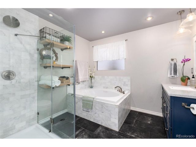 6424 W Center Ave, Lakewood, CO 80226