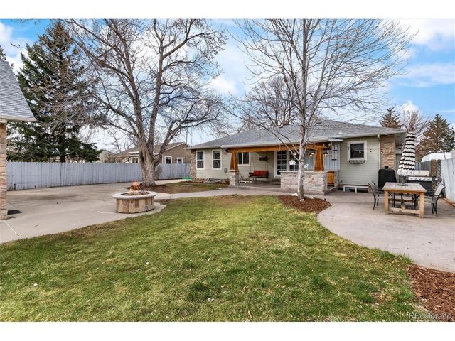 6424 W Center Ave, Lakewood, CO 80226