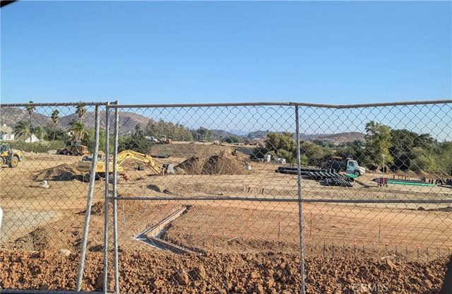 35820 Arendt Lane, Murrieta, CA 92563