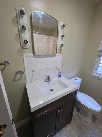 934 James Boulevard, Signal Mountain, TN 37377