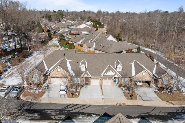 2705 Jamestown Court, Burlington, NC 27215