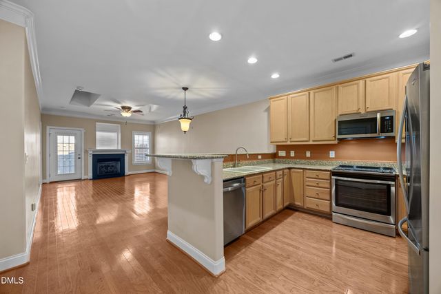 2705 Jamestown Court, Burlington, NC 27215