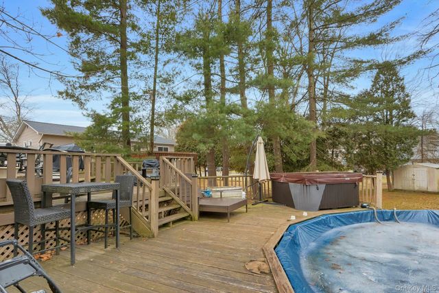 21 Mill Creek Road, New City, NY 10956