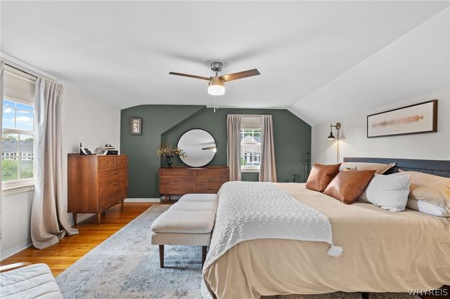 948 Mckinley Avenue, Niagara Falls, NY 14305
