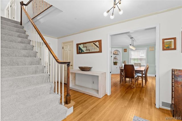 948 Mckinley Avenue, Niagara Falls, NY 14305