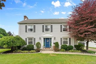 948 Mckinley Avenue, Niagara Falls, NY 14305