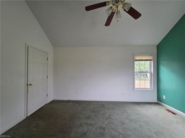 21117 Southampton PW, Courtland, VA 23837