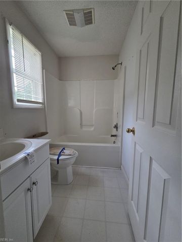 21117 Southampton PW, Courtland, VA 23837