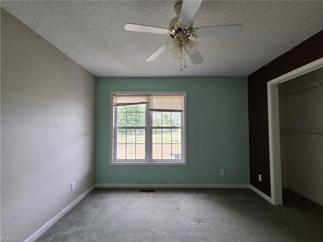 21117 Southampton PW, Courtland, VA 23837