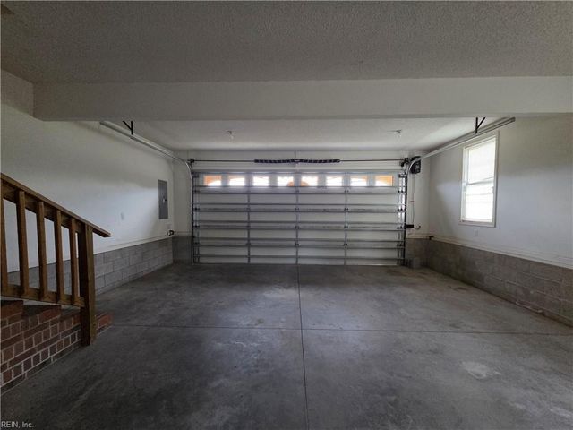 21117 Southampton PW, Courtland, VA 23837