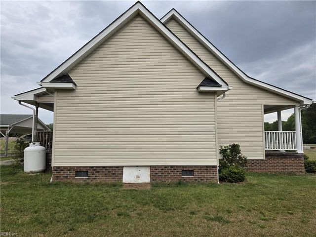 21117 Southampton PW, Courtland, VA 23837