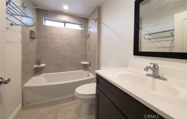 11875 Gruen, Sylmar, CA 91342