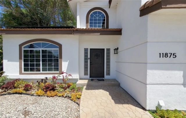 11875 Gruen, Sylmar, CA 91342
