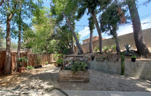 11875 Gruen, Sylmar, CA 91342