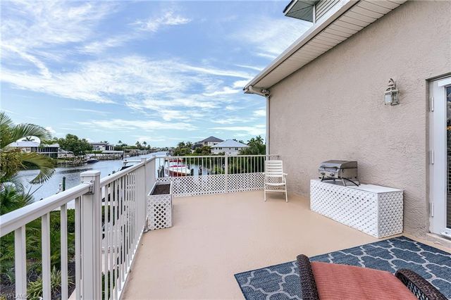 12205 Siesta DR, Fort Myers Beach, FL 33931