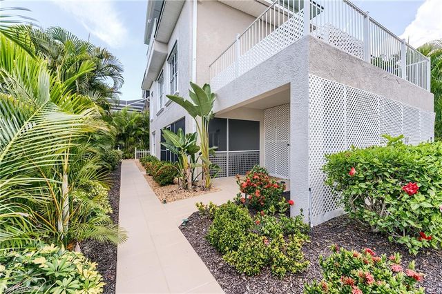 12205 Siesta DR, Fort Myers Beach, FL 33931