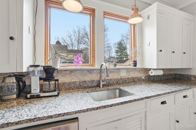 801 Park Avenue, Terrace Park, OH 45174