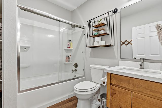 402 Williamson Drive, Bryan, TX 77801