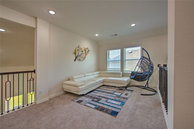 4105 Dartmoor Drive, Aubrey, TX 76227