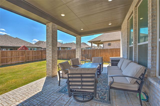 4105 Dartmoor Drive, Aubrey, TX 76227