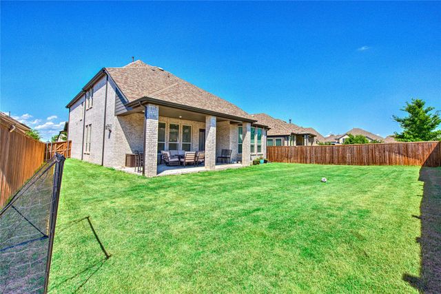 4105 Dartmoor Drive, Aubrey, TX 76227