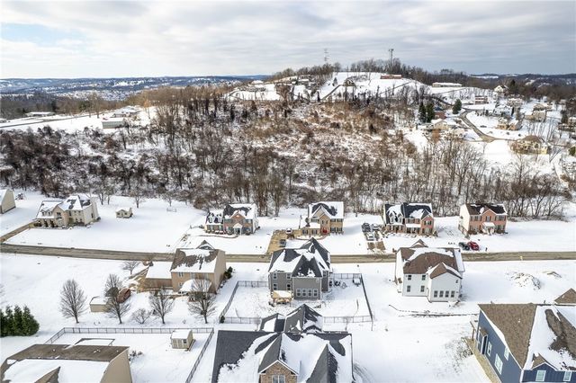 141 Morningstar Drive, Rostraver, PA 15012