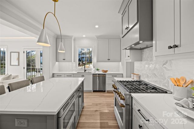 1603 Tippah Park Court, Charlotte, NC 28205