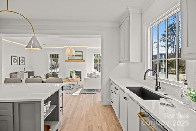 1603 Tippah Park Court, Charlotte, NC 28205