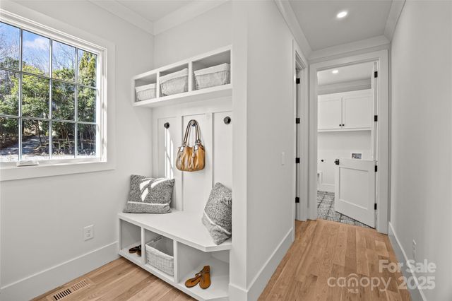 1603 Tippah Park Court, Charlotte, NC 28205