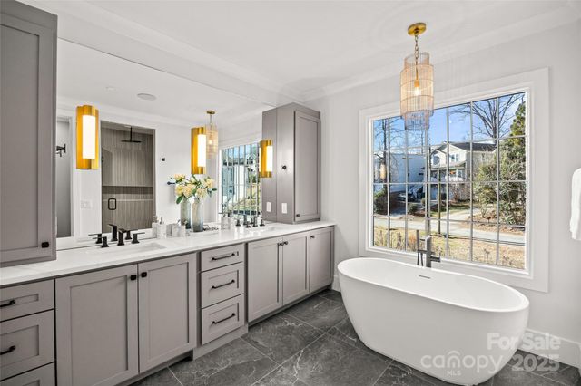 1603 Tippah Park Court, Charlotte, NC 28205