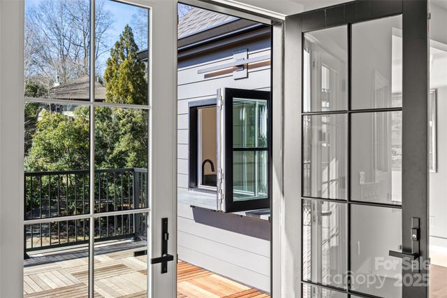 1603 Tippah Park Court, Charlotte, NC 28205