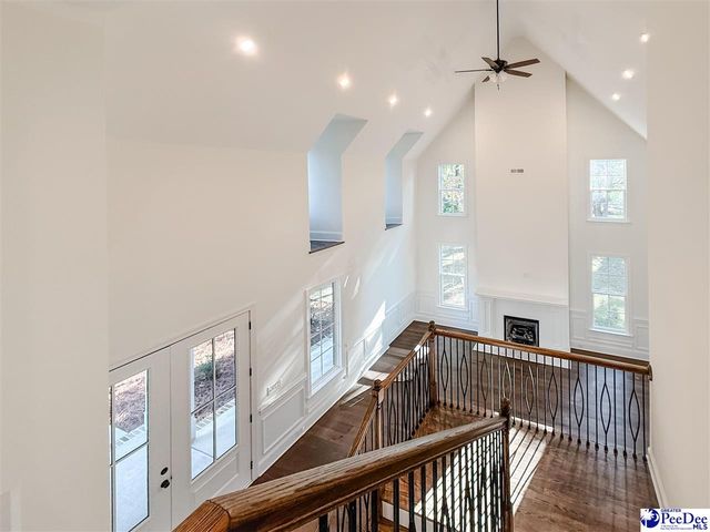 724 Caledonia Ct, Florence, SC 29501