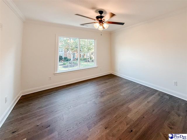 724 Caledonia Ct, Florence, SC 29501