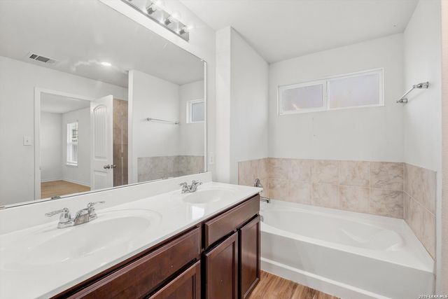 6441 Staccato Staff, San Antonio, TX 78252