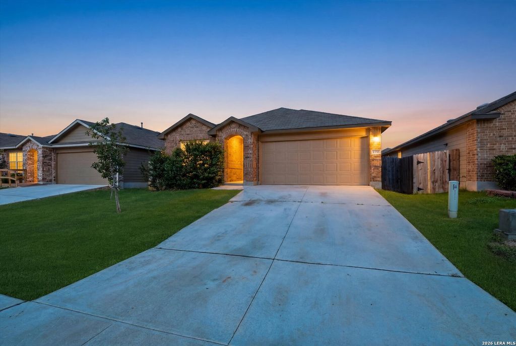 6441 Staccato Staff, San Antonio, TX 78252