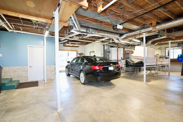 26033 W Catfish Drive, Wilmington, IL 60481