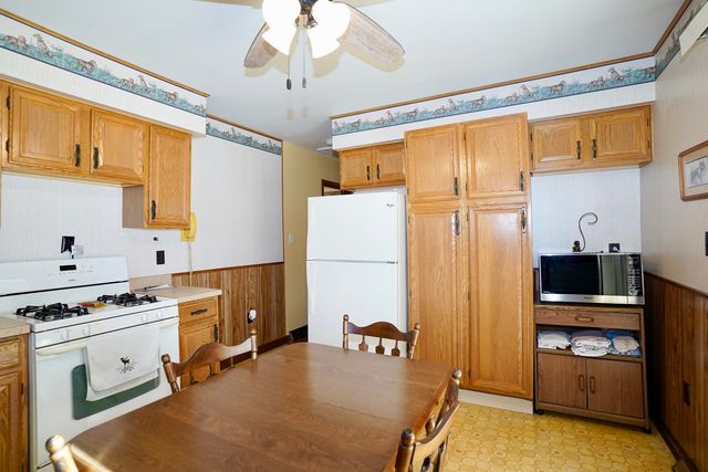 26033 W Catfish Drive, Wilmington, IL 60481