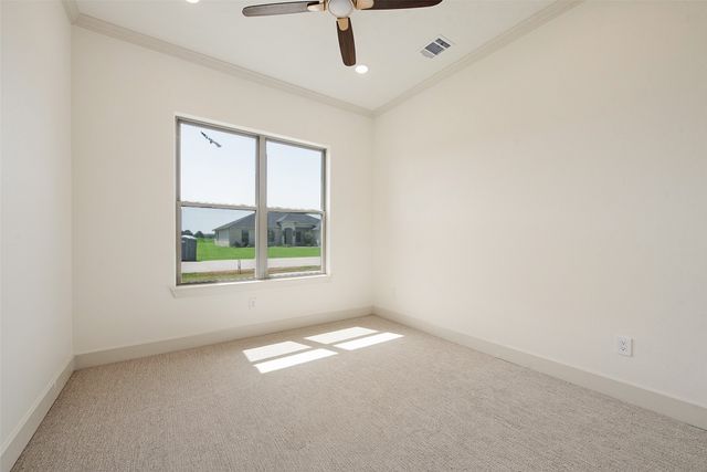 100 Eagle Court, Glen Rose, TX 76077