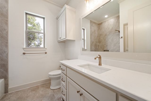 100 Eagle Court, Glen Rose, TX 76077