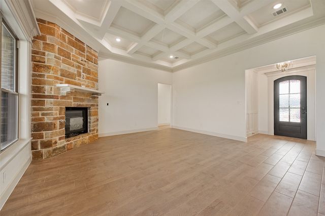 100 Eagle Court, Glen Rose, TX 76077